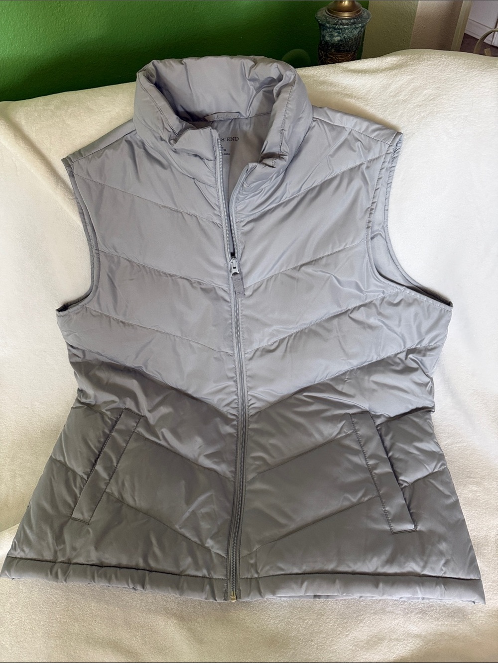 Lands' End Light Gray Quilted Puffer Vest